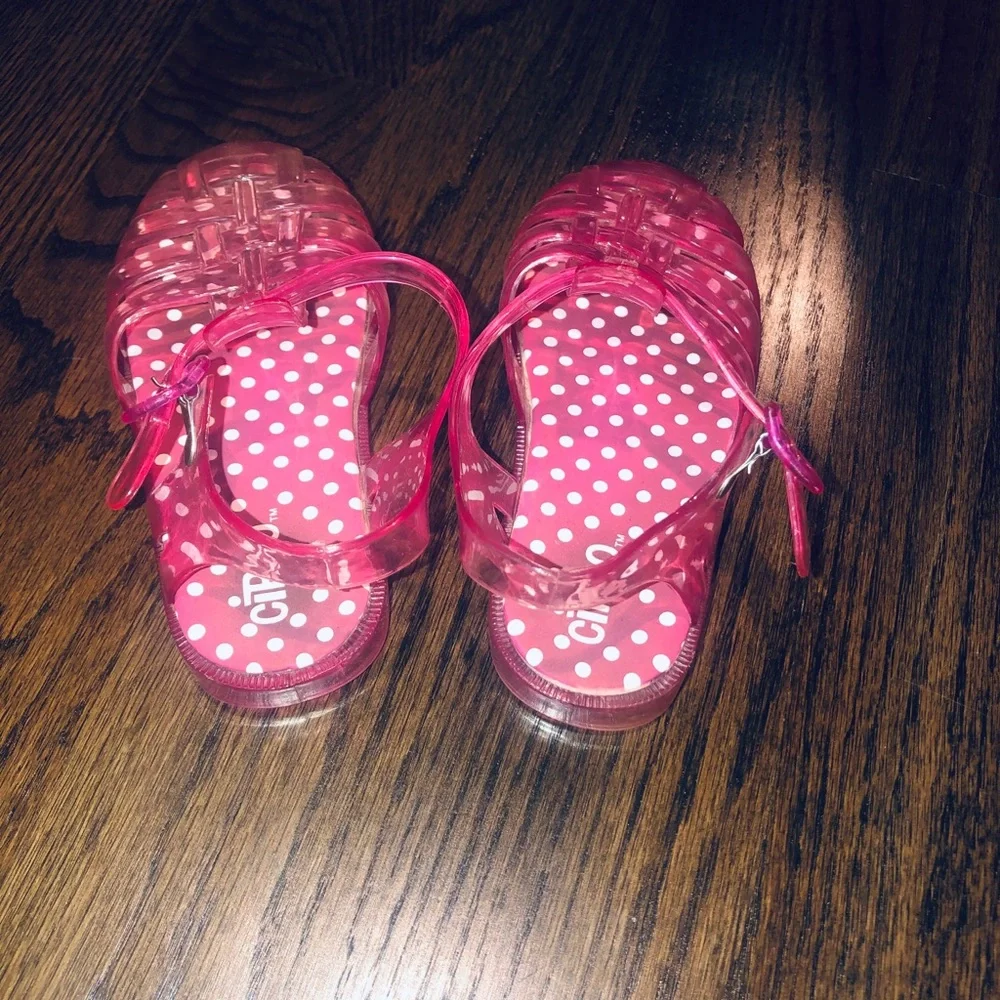 Circo jellie sandals pink size 9